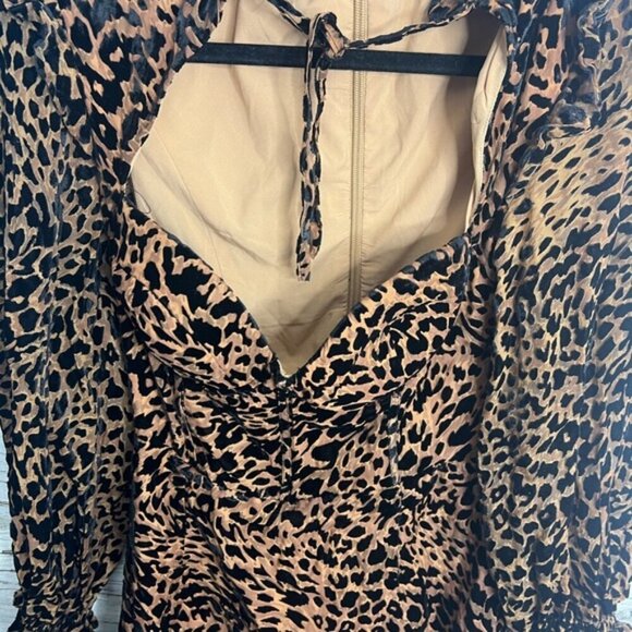 Lavish Alice long sleeve leopard print dress black brown size 2 - Picture 4 of 9